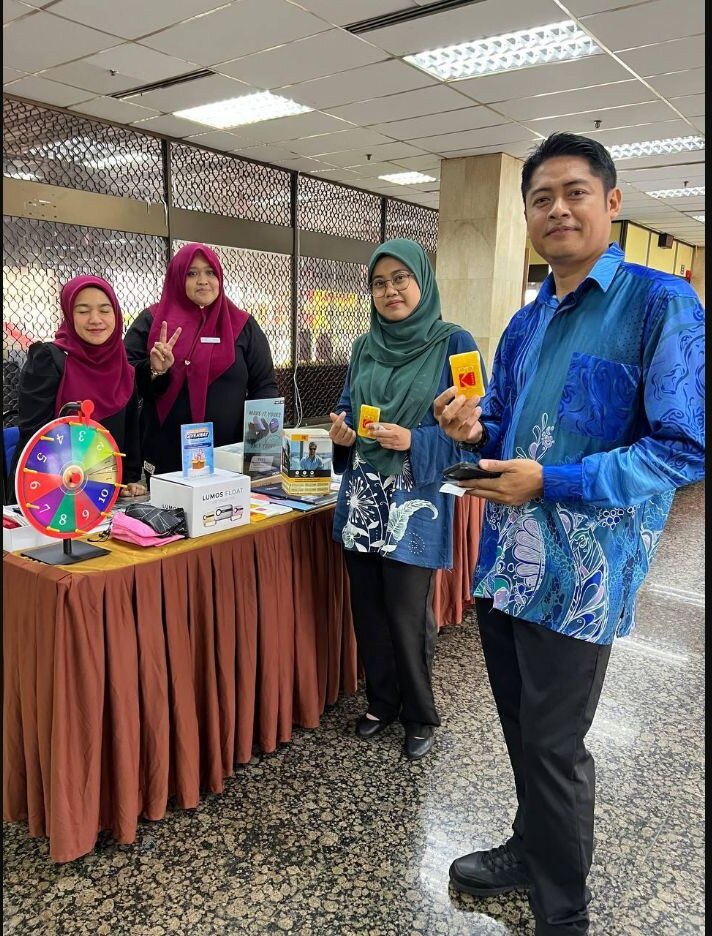 Aktiviti komuniti IRIS Optometry